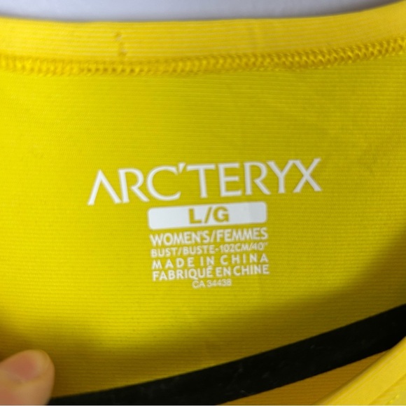 Arc'teryx Yellow Fitted Long Sleeve T-Shirt Size Large - Picture 3 of 11